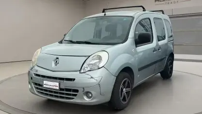 Usata Renault Kangoo 106 CV (77 kW) 2008 Grigio Monovolume