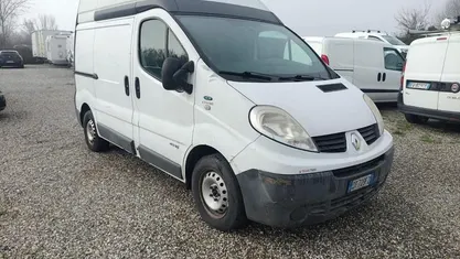 Usata Renault Trafic 116 CV (85 kW) 2009 Monovolume