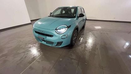 Occasion Fiat 600 101 PK (74 kW) 2024 Beige SUV