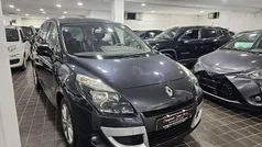 Grigio moda metallizzato Usata 2011 Renault Scénic III Monovolume | 3990 € (Buon prezzo)
