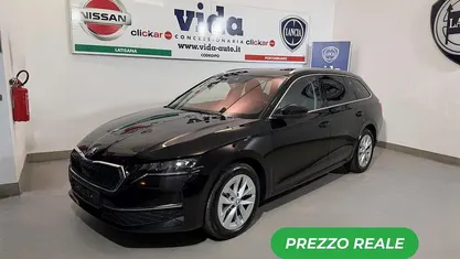 Nuova Skoda Octavia Executive 150 CV (110 kW) 2025 Nero Station wagon