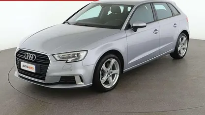Argento Usata 2020 Audi A3 Sport Tre volumi | 16.599 € (Super prezzo)