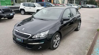 Usata Peugeot 308 120 CV (88 kW) 2017