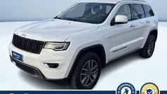 Bianco pastello Usata 2019 Jeep Grand Cherokee Limited SUV | 25.900 € (Buon prezzo)