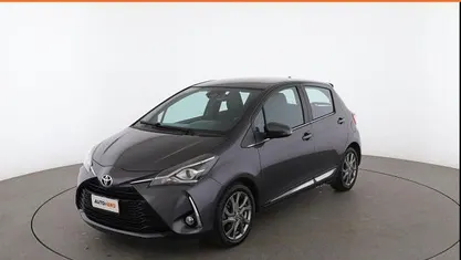 Usata Toyota Yaris Lounge 111 CV (81 kW) 2017 Berlina