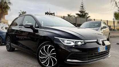 Usata VW Golf VIII Style 149 CV (109 kW) 2022 Berlina