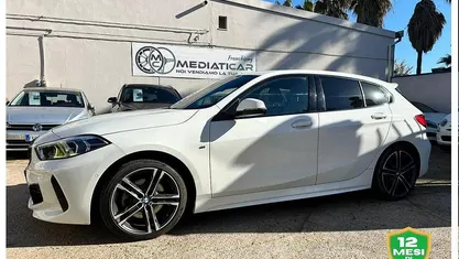 Usata BMW 116 M Sport 116 CV (85 kW) 2020 Bianco Utilitaria