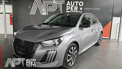 Grigio scuro Usata 2024 Peugeot 208 Active Due volumi | 14.940 € (Super prezzo)