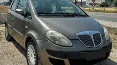 Beige Usata 2006 Lancia Musa Monovolume | 2700 € (Buon prezzo)