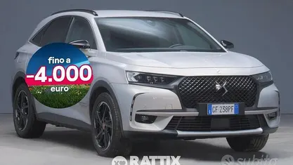 Usata DS Automobiles DS7 Crossback Performance 300 CV (220 kW) 2021 Grigio cristallo SUV