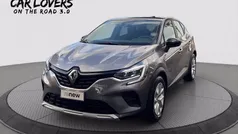 Grigio chiaro Usata 2022 Renault Captur Zen SUV | 18.992 € (Buon prezzo)