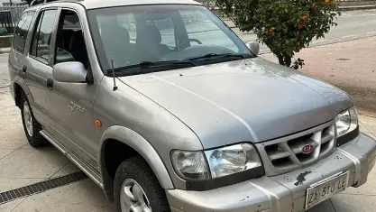 Usata Kia Sportage 118 CV (86 kW) 2001 Grigio SUV