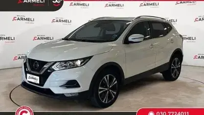 Usata Nissan Qashqai Acenta Premium 140 CV (102 kW) 2021 Bianco SUV