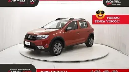 Usata Dacia Sandero Stepway 90 CV (66 kW) 2018 Rosso Berlina