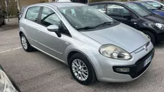Other Usata 2011 Fiat Punto Evo Sport Due volumi | 5500 € (Buon prezzo)