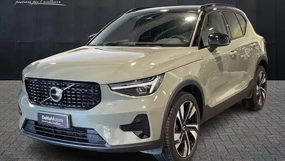 Usata Volvo XC40 Plus 163 CV (119 kW) 2024 SUV