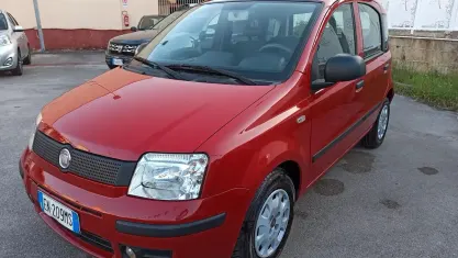 Usata Fiat Panda Classica 69 CV (50 kW) 2012 Rosso Utilitaria