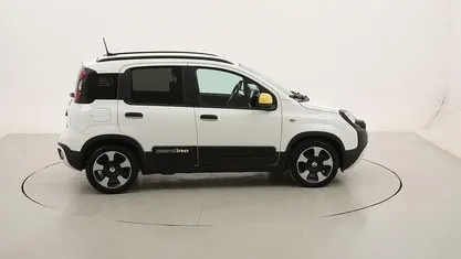 Usata Fiat Panda Cross Cross 70 CV (51 kW) 2025 Utilitaria