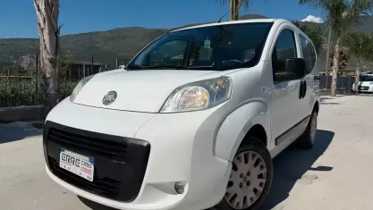 Usata Fiat Qubo Trekking 73 CV (53 kW) 2012 Bianco Monovolume