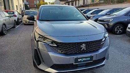 Usata Peugeot 3008 Allure 131 CV (96 kW) 2023 Grigio SUV
