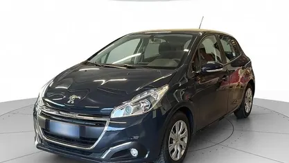 Usata Peugeot 208 Active 83 CV (61 kW) 2019 Blu Utilitaria