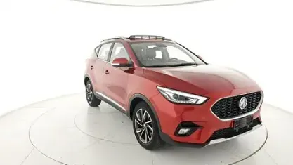 Usata MG ZS Luxury 111 CV (81 kW) 2023 Rosso SUV
