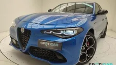 Blu Usata 2023 Alfa Romeo Giulia Competizione Tre volumi | 48.486 € (Buon prezzo)