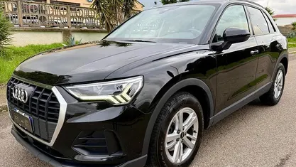 Usata Audi Q3 Advanced 150 CV (110 kW) 2022 Nero SUV
