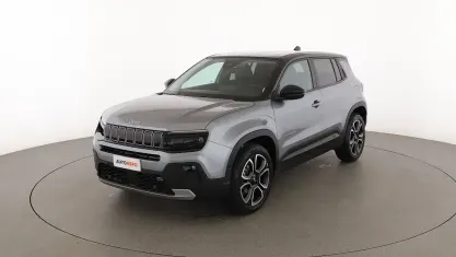 Usado Jeep Avenger Summit 101 HP (74 kW) 2023 Cinzento SUV