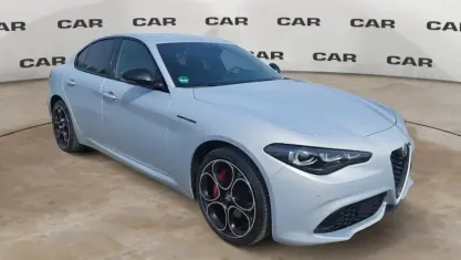 Usata Alfa Romeo Giulia Competizione 280 CV (205 kW) 2023 Grigio Berlina