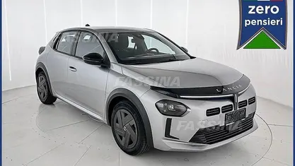 Usata Lancia Ypsilon 110 CV (80 kW) 2025 Utilitaria