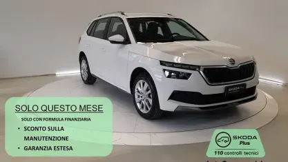 Usado Skoda Kamiq Style 110 CV (80 kW) 2023 Blanco SUV