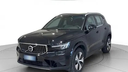 Usata Volvo XC40 Core 129 CV (94 kW) 2023 Nero SUV