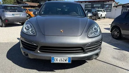 Usata 2012 Porsche Cayenne SUV | 23.500 €