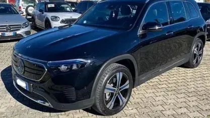 Occasion Mercedes EQB300 167 kW (228 ch) 2023 Noir SUV