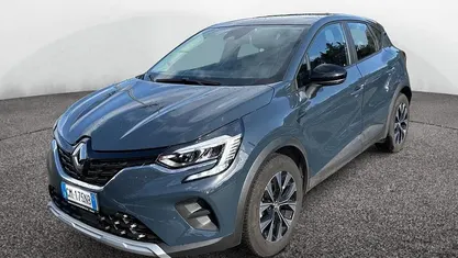 Usata 2023 Renault Captur Techno SUV | 19.300 € (Buon prezzo)