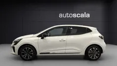 Bianco(met.) Nuova 2025 Renault Clio V Techno Tre volumi | 18.990 € (Buon prezzo)