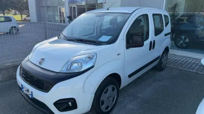 Usata Fiat Qubo Easy 77 CV (56 kW) 2018 Bianco Monovolume