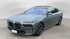 Grgio titanio metallizzato Usata 2024 BMW 740 Tre volumi | 993 €