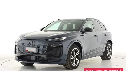 Usata Audi Q6 e-tron S-Line 284 kW (387 CV) 2025 Blu plasma metallizzato SUV