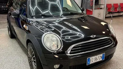 Usata Mini Cooper 75 CV (55 kW) 2010 Utilitaria