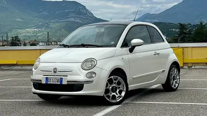 Usata Fiat 500 Lounge 75 CV (55 kW) 2009 Bianco Cabrio