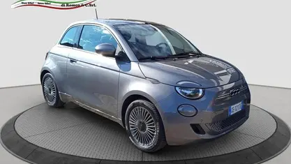 Grigio Usata 2021 Fiat 500e Due volumi | 14.000 € (Buon prezzo)
