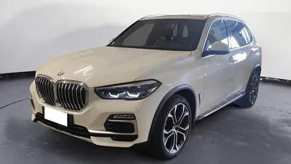 Alpin white pastello Usata 2020 BMW X5 xLine SUV | 44.200 € (Buon prezzo)