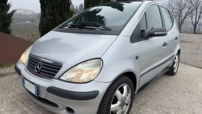 Usata Mercedes A170 Avantgarde 95 CV (69 kW) 2004 Grigio Berlina