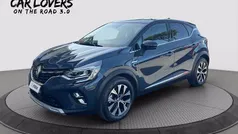 Blu scuro Usata 2022 Renault Captur Intens SUV | 17.990 € (Buon prezzo)