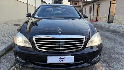 Blu/azzurro Usata 2006 Mercedes S500 Tre volumi | 16.900 €