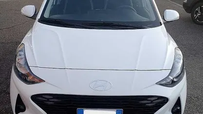 Usata Hyundai i10 63 CV (46 kW) 2025 Utilitaria