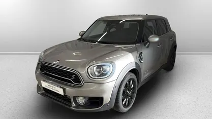 Argento Usata 2019 Mini Cooper S Countryman Hype SUV | 19.900 € (Buon prezzo)