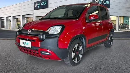Usata Fiat Panda Cross Cross 70 CV (51 kW) 2024 Utilitaria